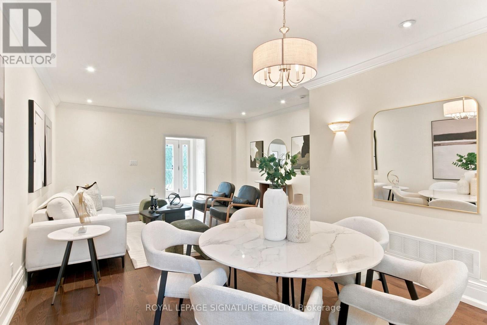 146 Gloucester Grove, Toronto, Ontario  M6C 2B1 - Photo 14 - C13474024