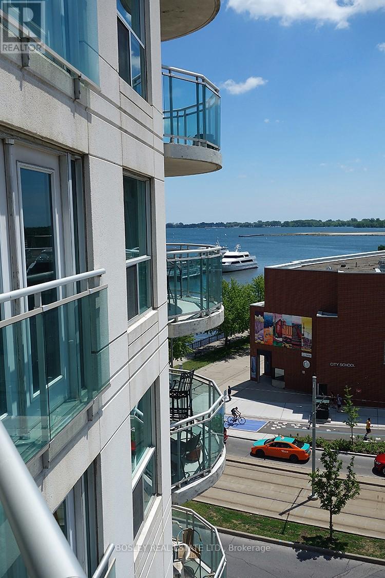 828 - 600 Queens Quay W, Toronto, Ontario  M5V 3M3 - Photo 11 - C13473982