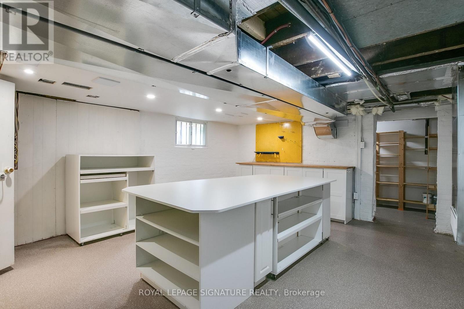 146 Gloucester Grove, Toronto, Ontario  M6C 2B1 - Photo 34 - C13474024