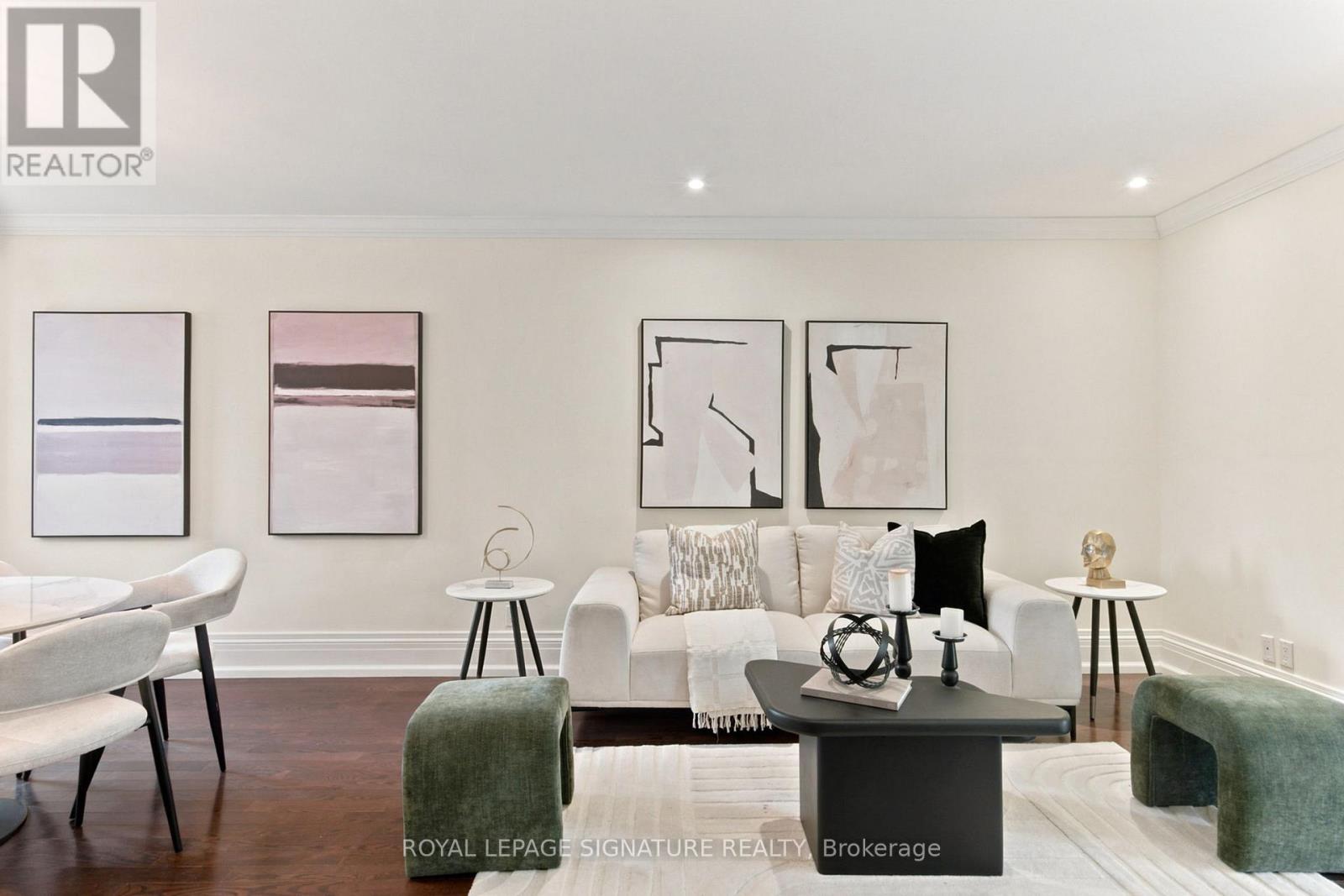 146 Gloucester Grove, Toronto, Ontario  M6C 2B1 - Photo 11 - C13474024