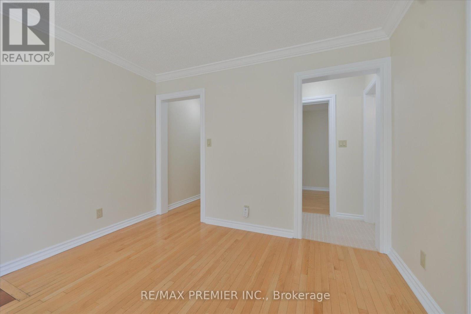2 - 1615 Bayview Avenue, Toronto, Ontario  M4G 3B5 - Photo 11 - C13474032