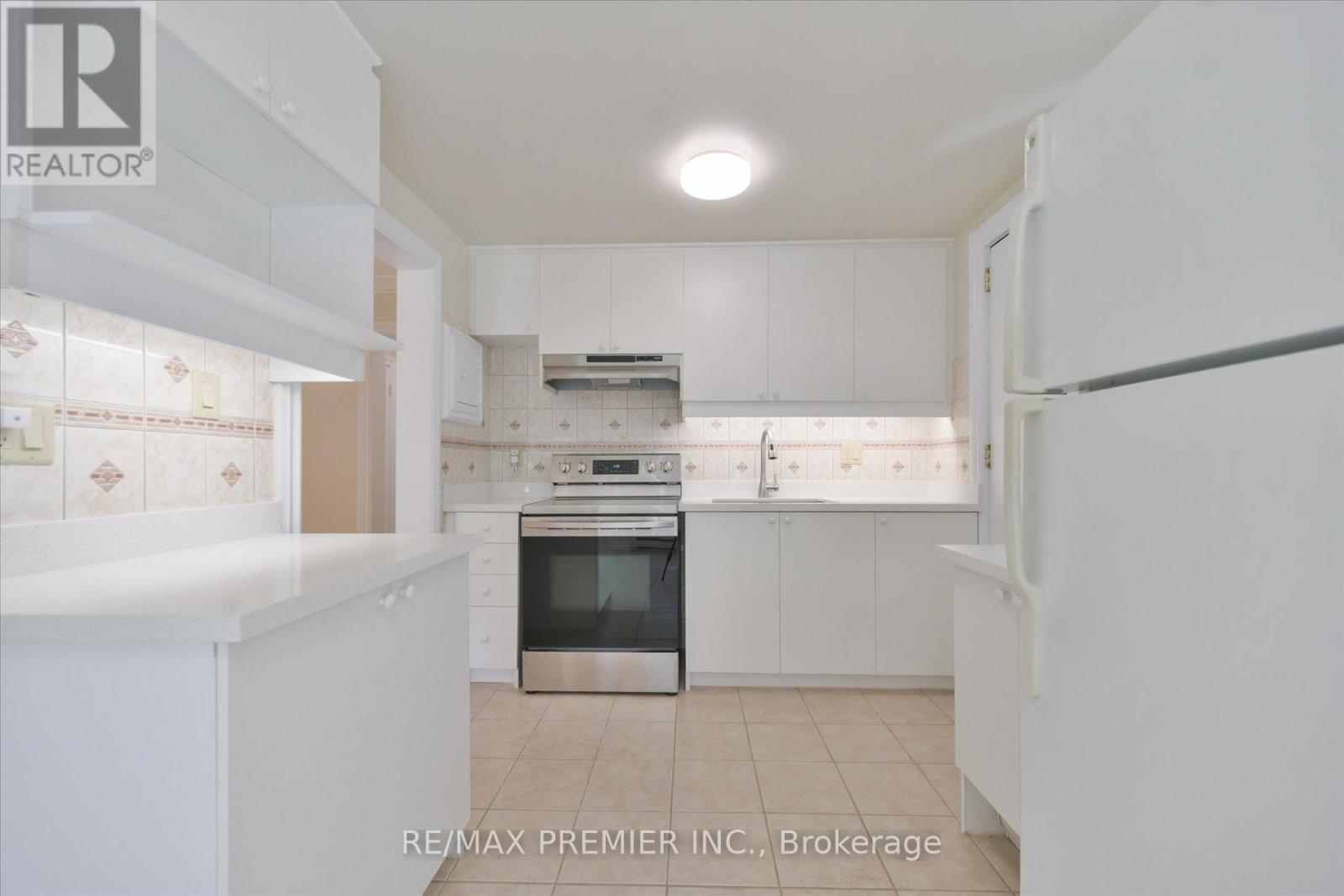 2 - 1615 Bayview Avenue, Toronto, Ontario  M4G 3B5 - Photo 14 - C13474032