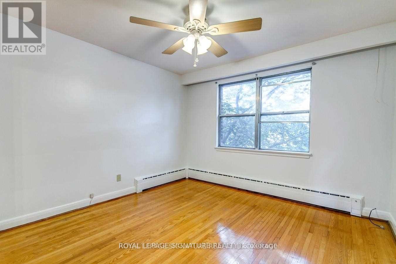 138 Woburn Avenue, Toronto, Ontario M5M 1K7 - Photo 5 - C13474084
