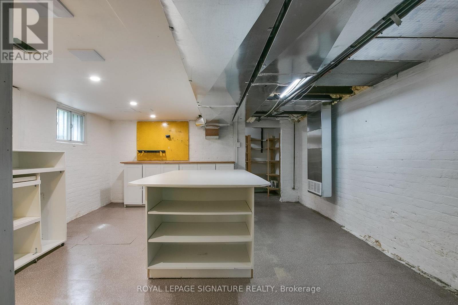 146 Gloucester Grove, Toronto, Ontario  M6C 2B1 - Photo 36 - C13474024
