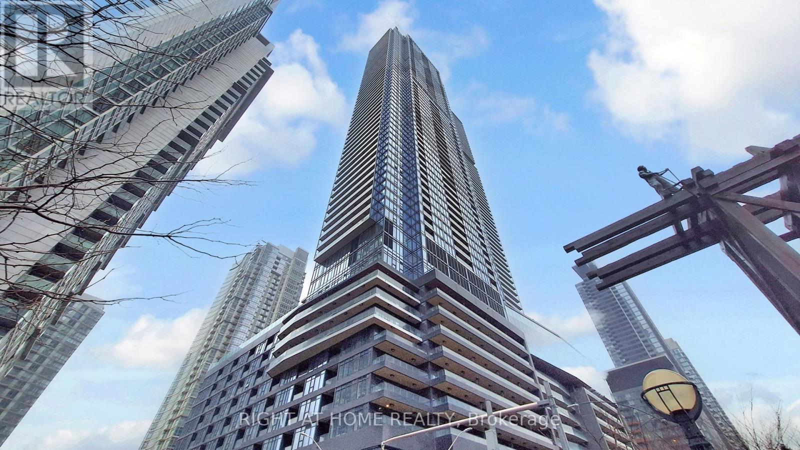 7706 - 3 Concord City Place Way, Toronto, Ontario  M5V 0X4 - Photo 3 - C13474204