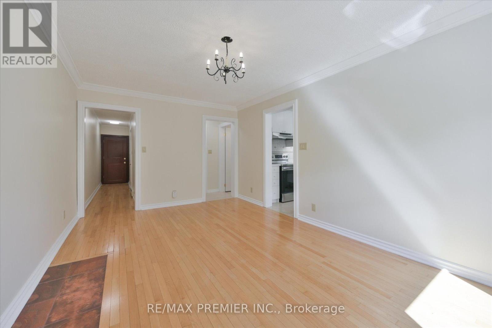 2 - 1615 Bayview Avenue, Toronto, Ontario  M4G 3B5 - Photo 9 - C13474032