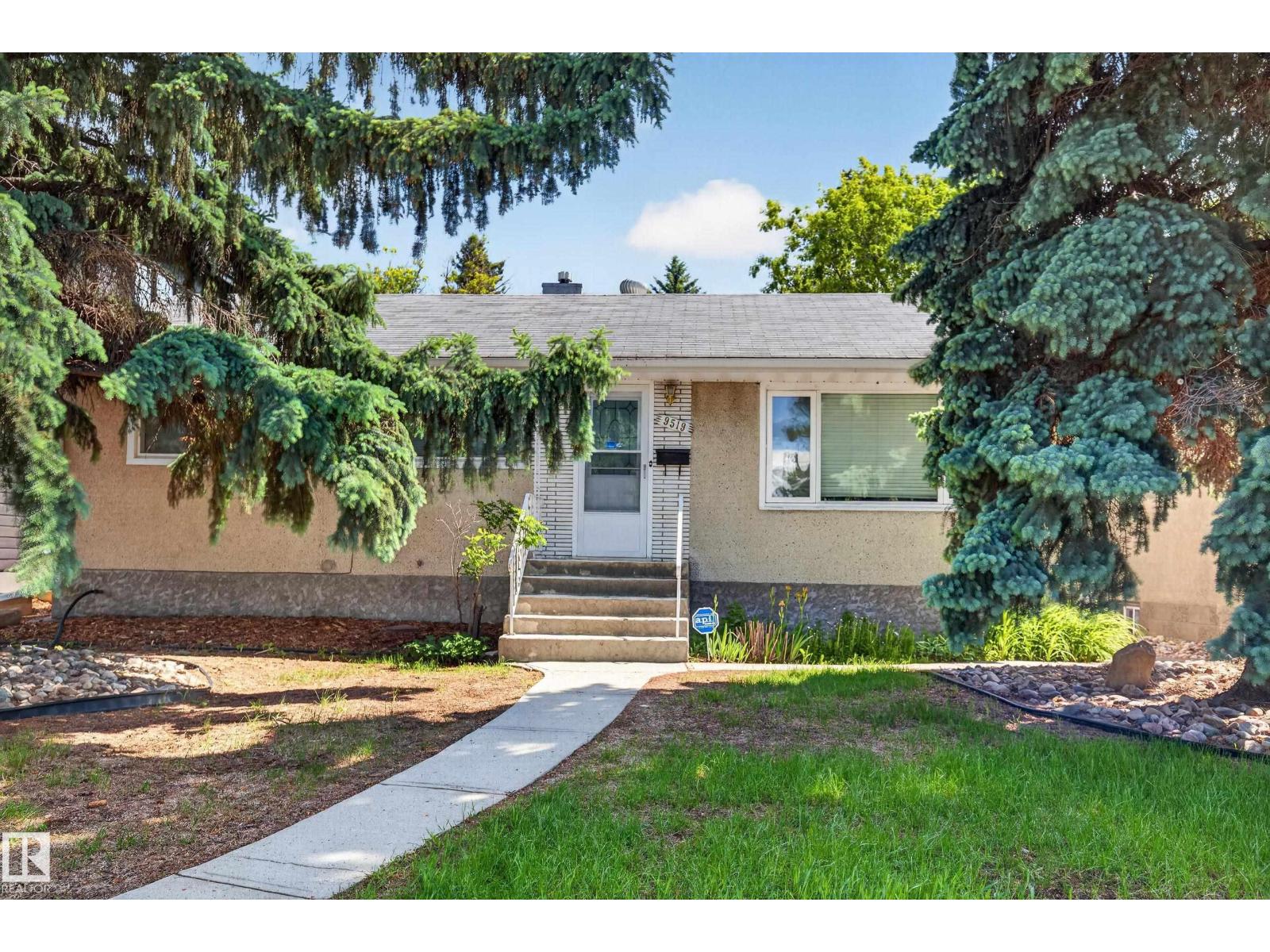 9519 148 ST NW, Edmonton, Alberta