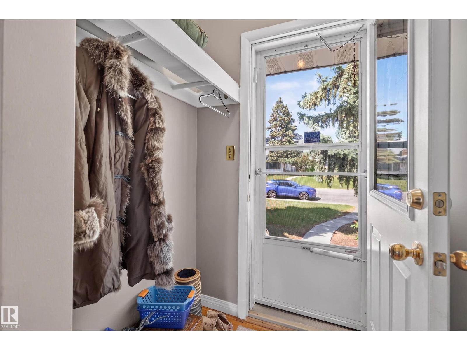 9519 148 St NW, Edmonton, Alberta  T5N 3E3 - Photo 2 - E4495087