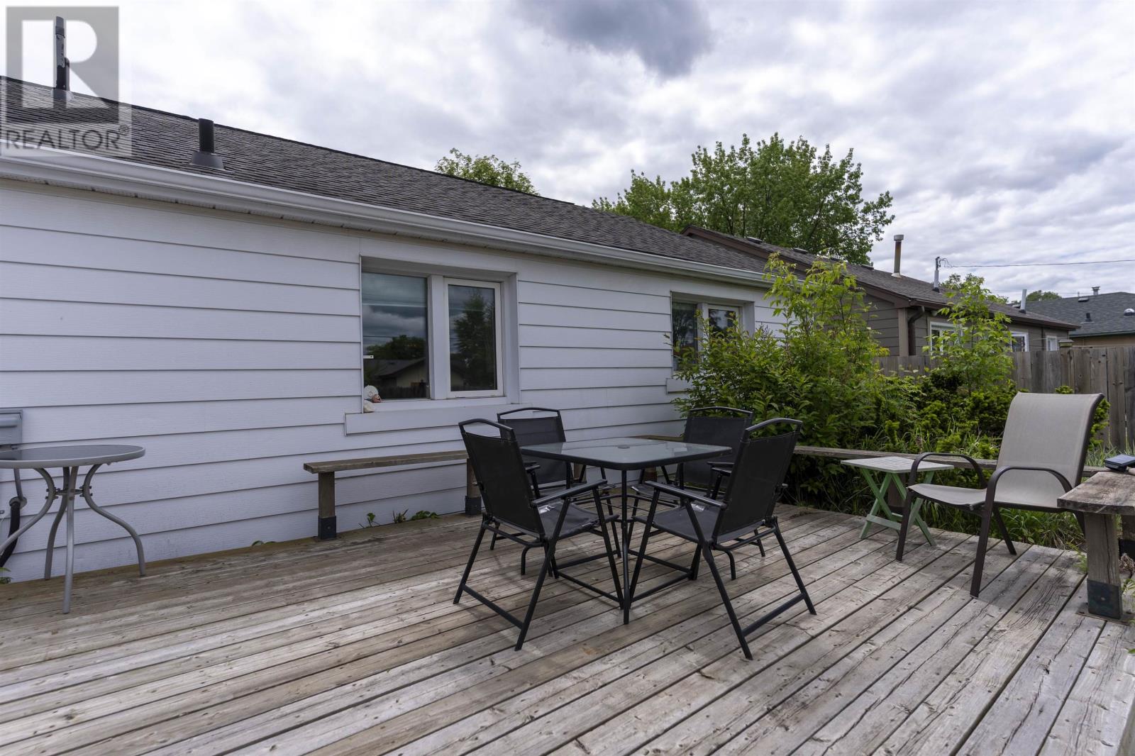 2645 Isabella St E, Thunder Bay, Ontario  P7E 5C9 - Photo 24 - TB2601636