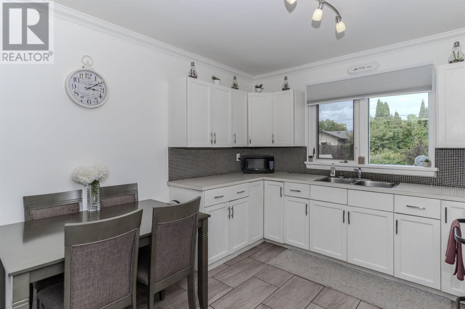 2645 Isabella St E, Thunder Bay, Ontario  P7E 5C9 - Photo 4 - TB2601636