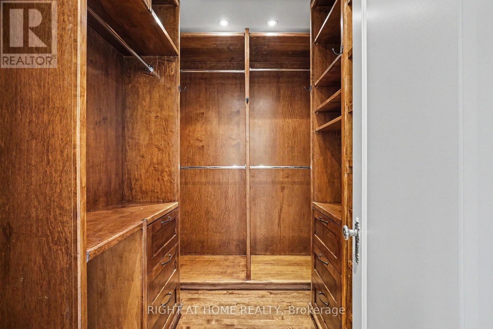 504 Roselawn Avenue, Toronto, Ontario M5N 1J8 - Photo 22 - C13474322