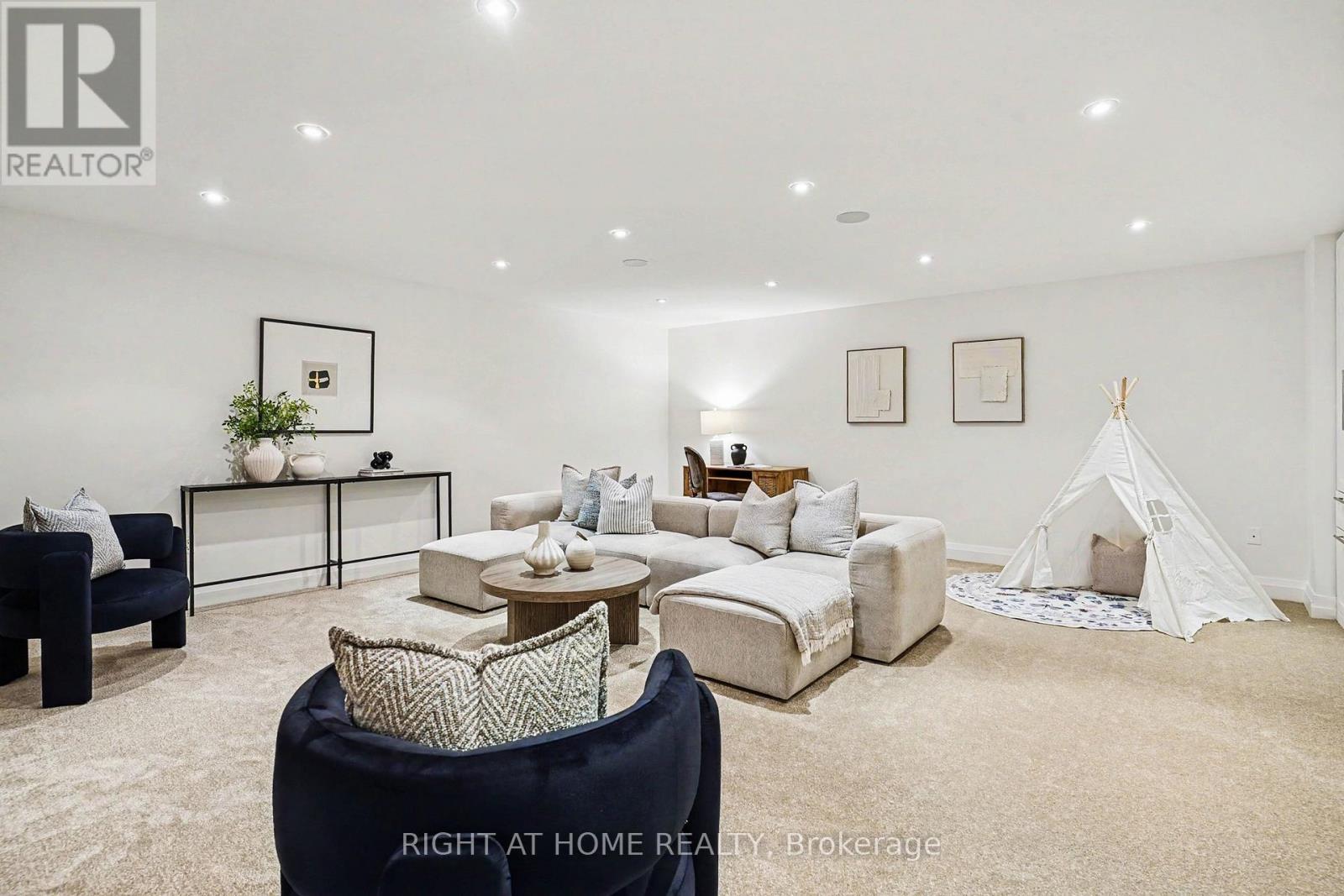 504 Roselawn Avenue, Toronto, Ontario M5N 1J8 - Photo 37 - C13474322