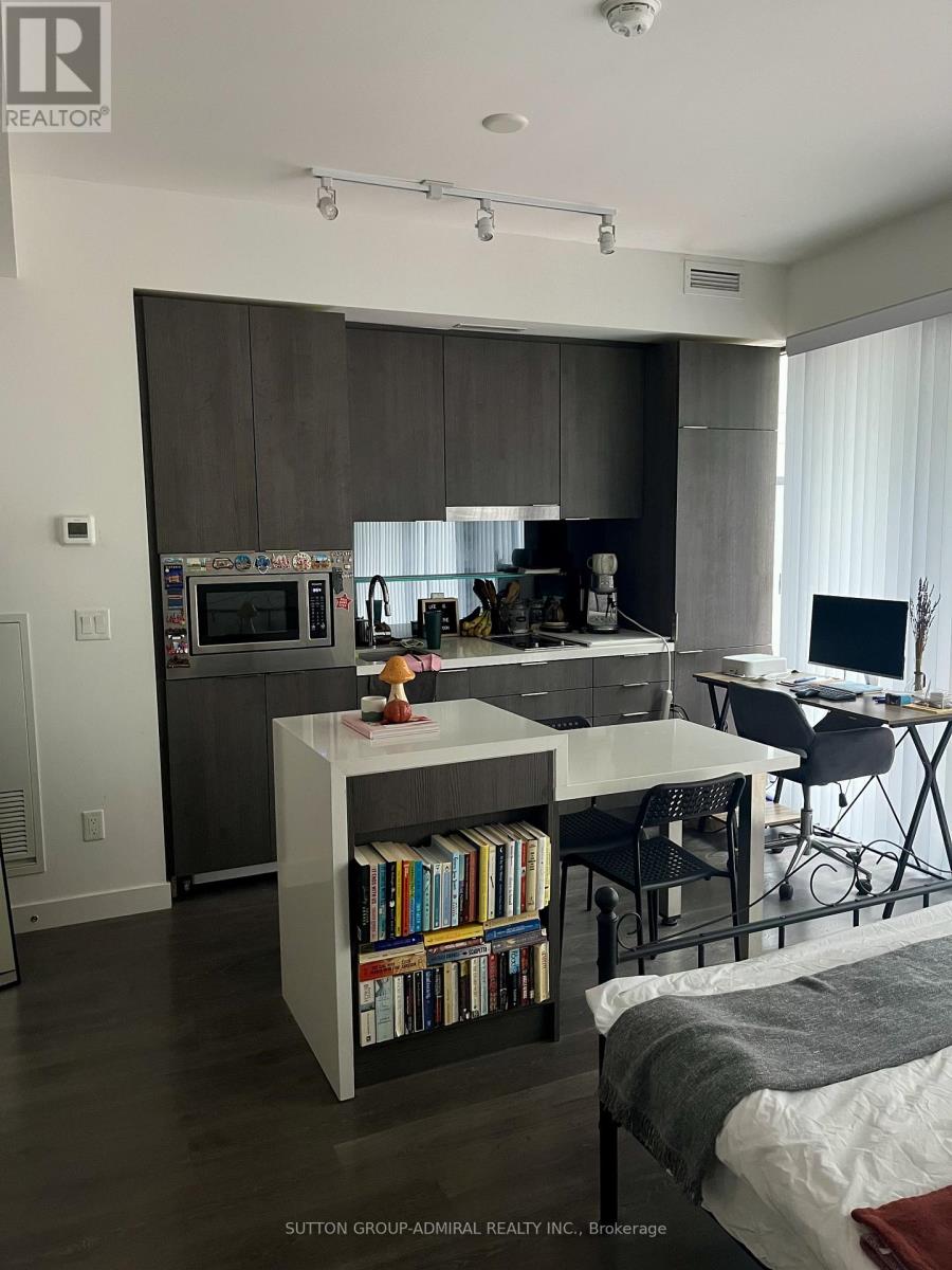 912 - 215 Queen Street W, Toronto, Ontario  M5A 1S2 - Photo 5 - C13474332