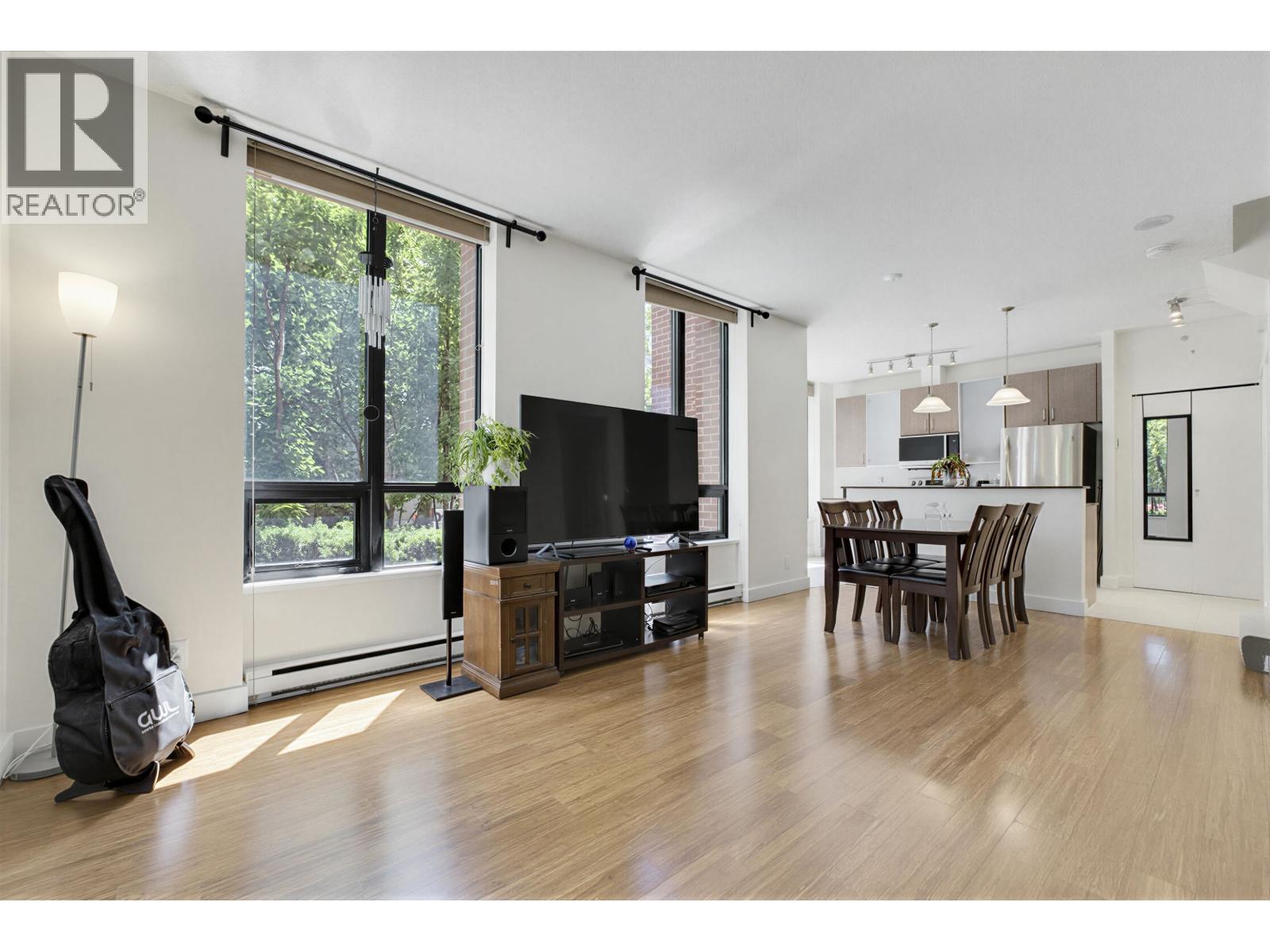308 Smithe Street, Vancouver, British Columbia V6B 1S3 - Photo 8 - R3137554