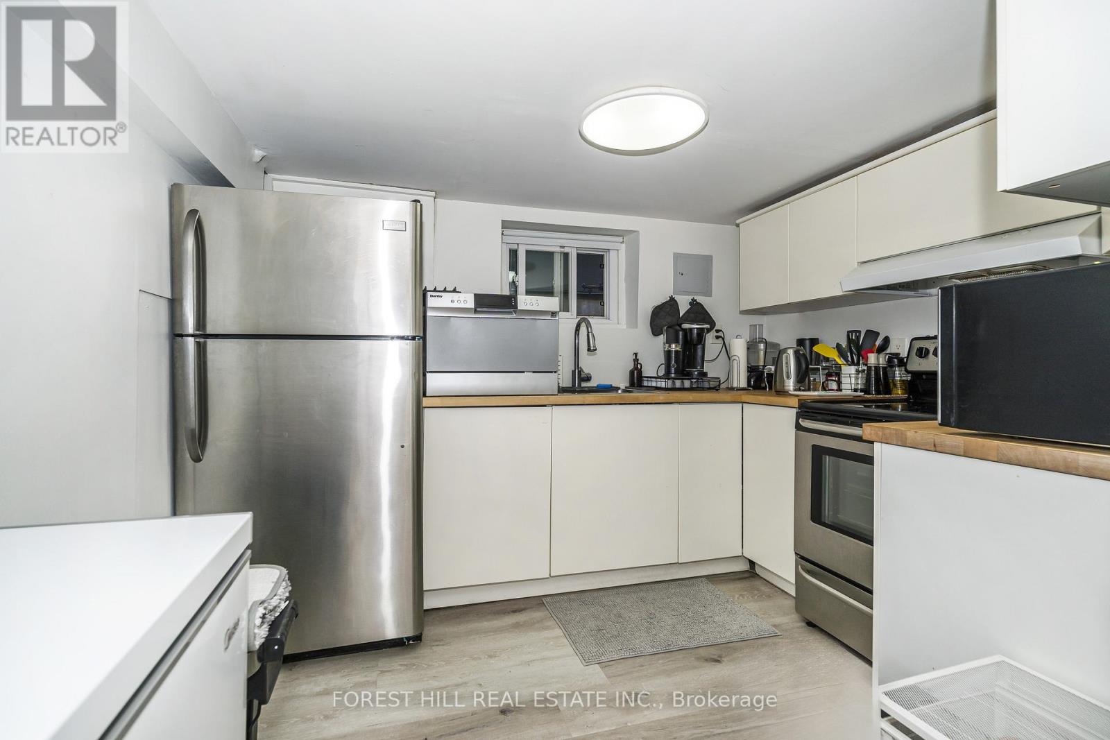 LOWER - 79 MARMOT STREET Toronto (Mount Pleasant East), ON M4S 2T4