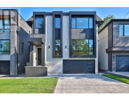741 WOBURN AVENUE, Toronto, Ontario