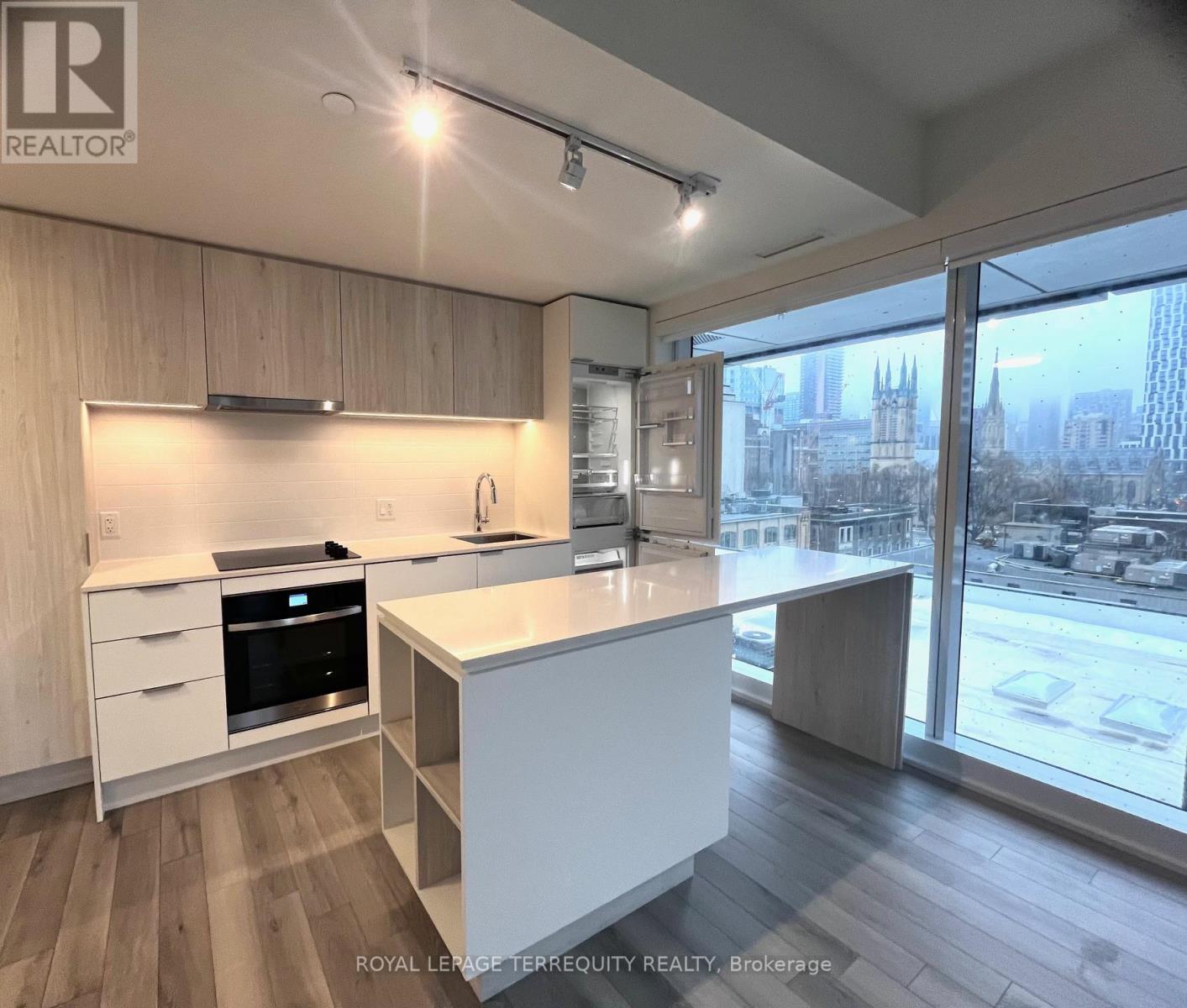 804 - 89 Church Street, Toronto, Ontario  M9N 1N4 - Photo 5 - C13475532