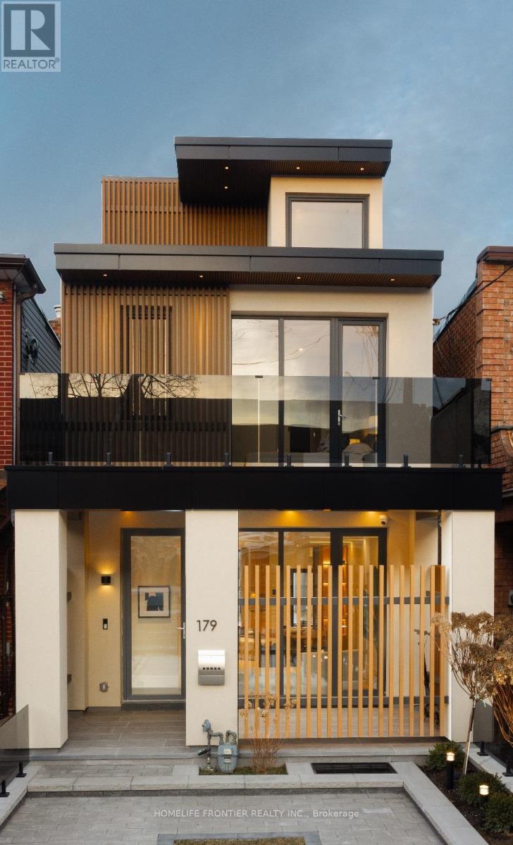 179 PALMERSTON AVENUE, Toronto, Ontario