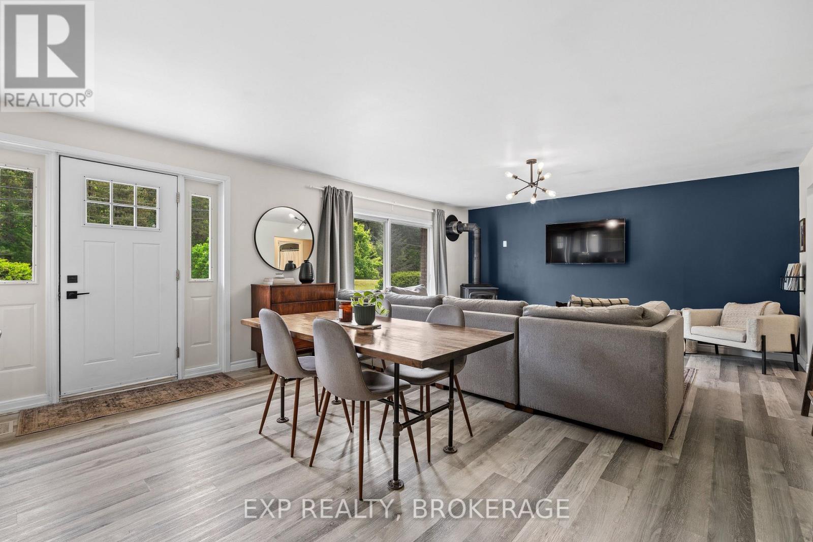 8283 Perth Road, Frontenac, Ontario  K0H 2L0 - Photo 13 - X13472920