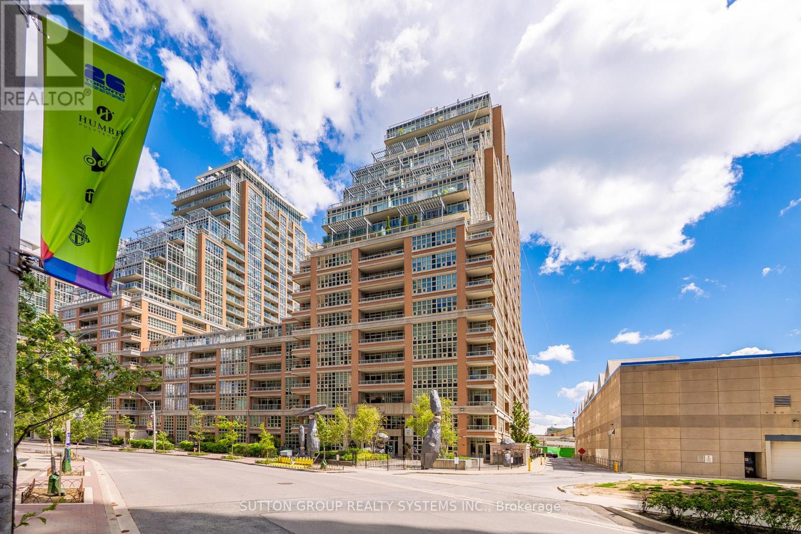 607 - 85 EAST LIBERTY STREET, Toronto, Ontario