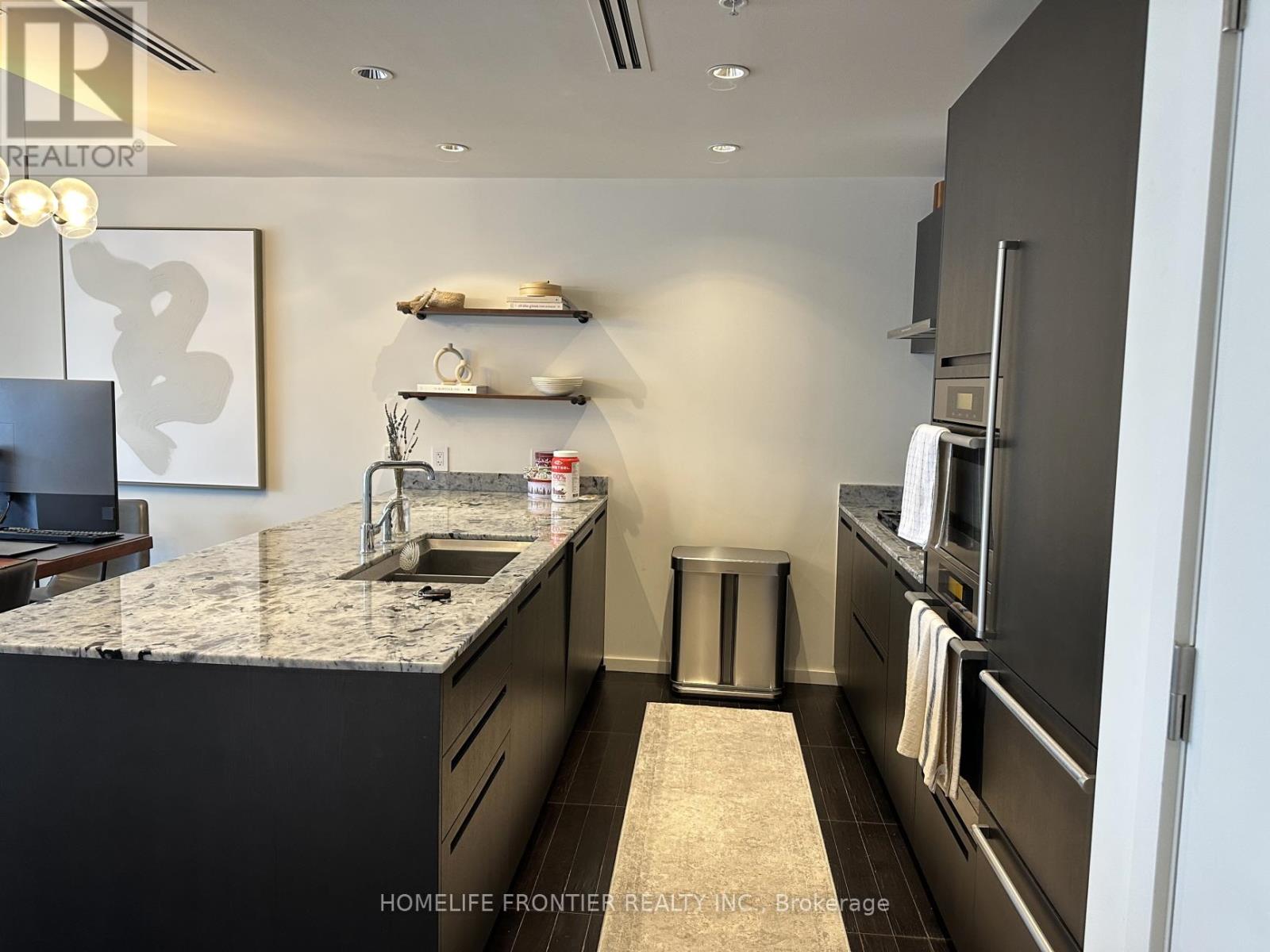 3004 - 180 University Avenue, Toronto, Ontario  M5H 0A3 - Photo 4 - C13475814