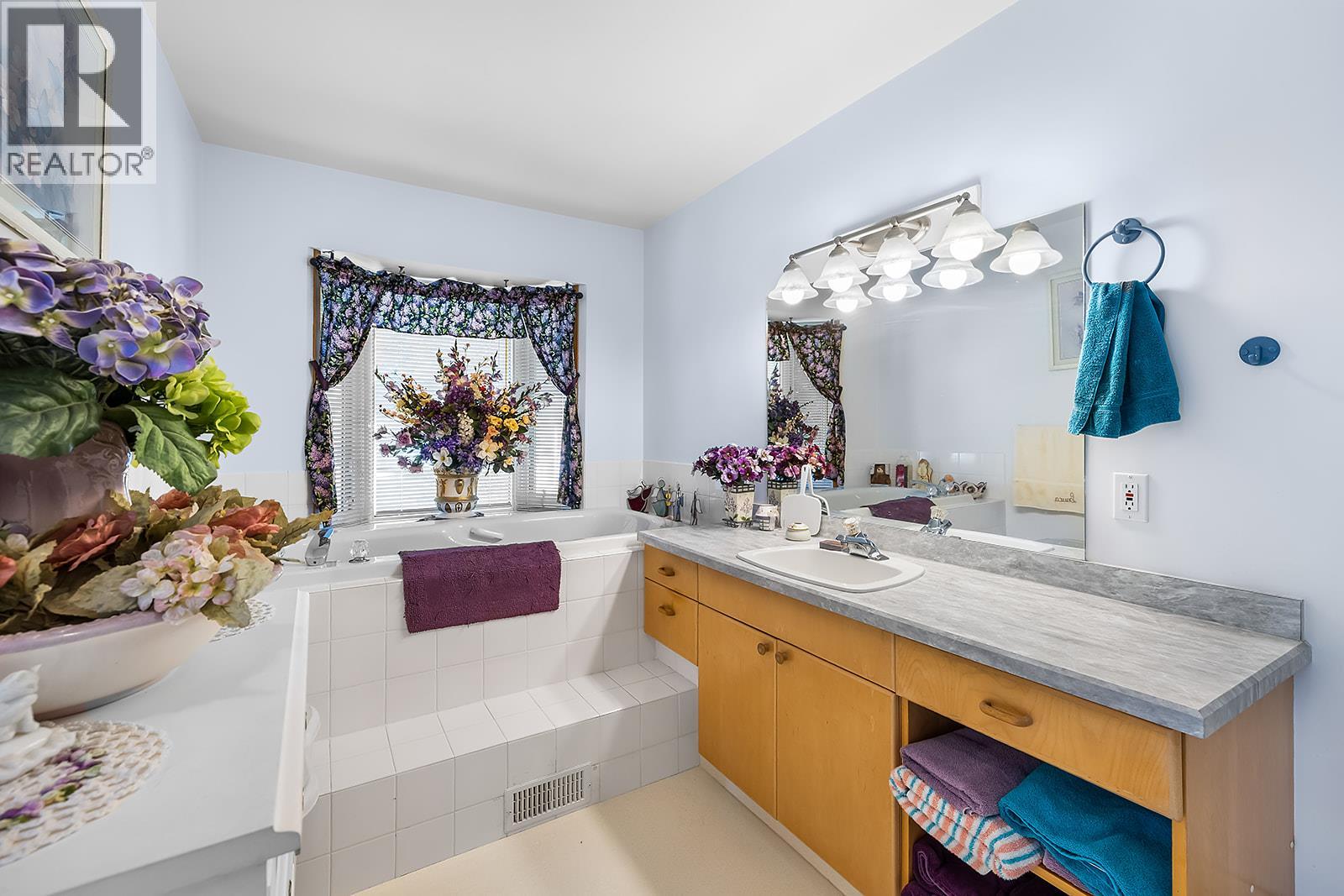 1305 Hilton Place, Creston, British Columbia  V0B 1G6 - Photo 25 - 10392010