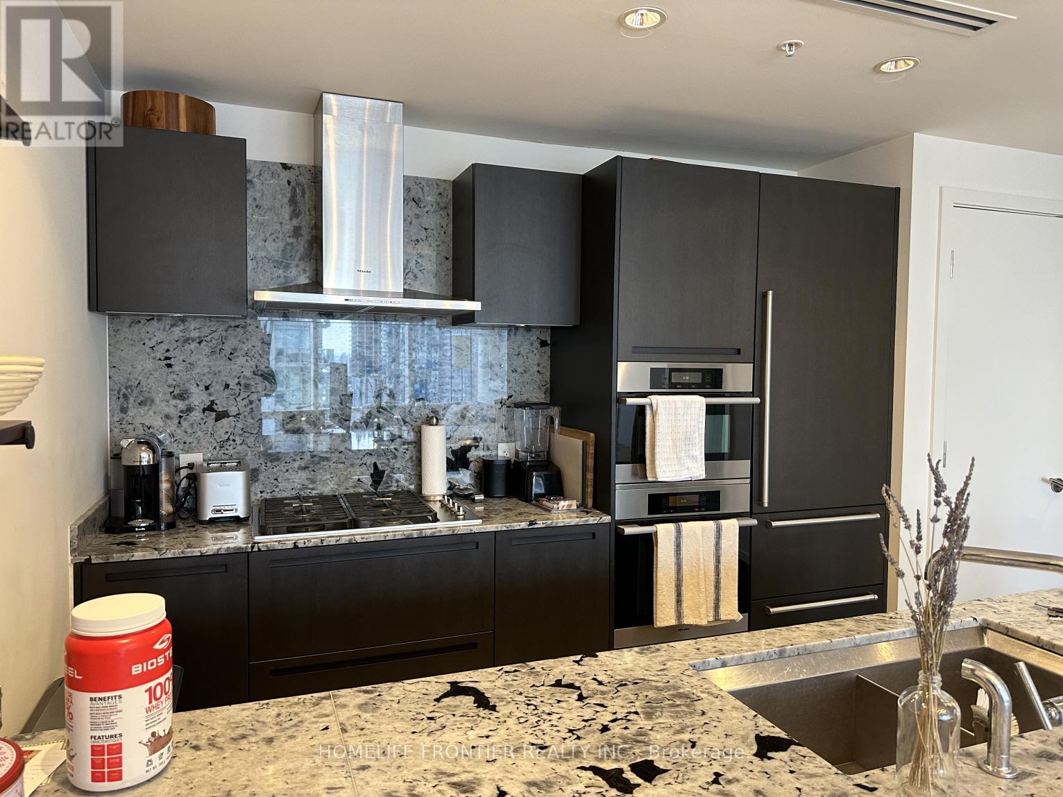 3004 - 180 University Avenue, Toronto, Ontario  M5H 0A3 - Photo 6 - C13475814
