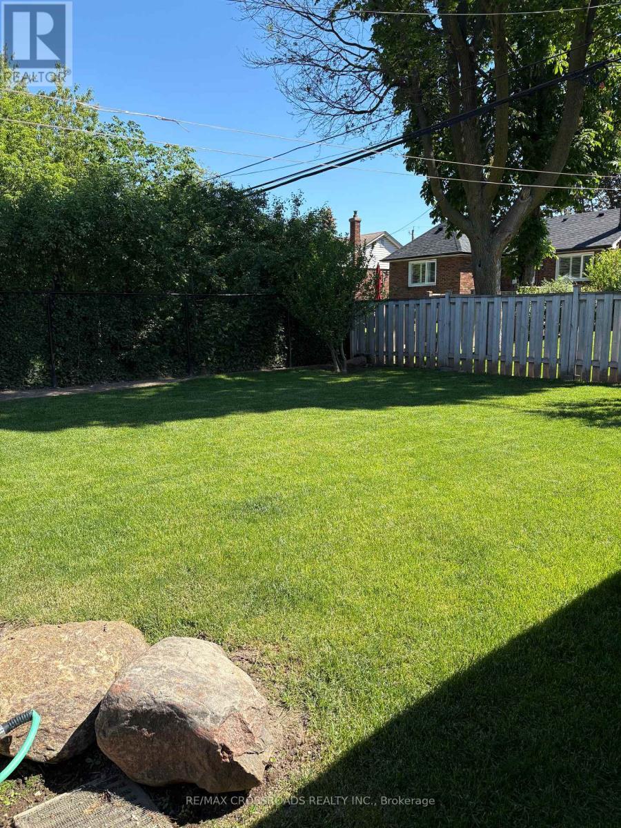 31 Robertsfield Crescent, Toronto, Ontario  M1R 2X1 - Photo 15 - E13420544
