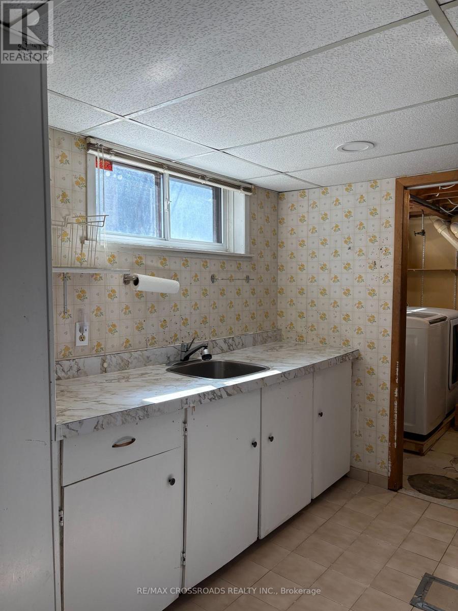 31 Robertsfield Crescent, Toronto, Ontario  M1R 2X1 - Photo 14 - E13420544