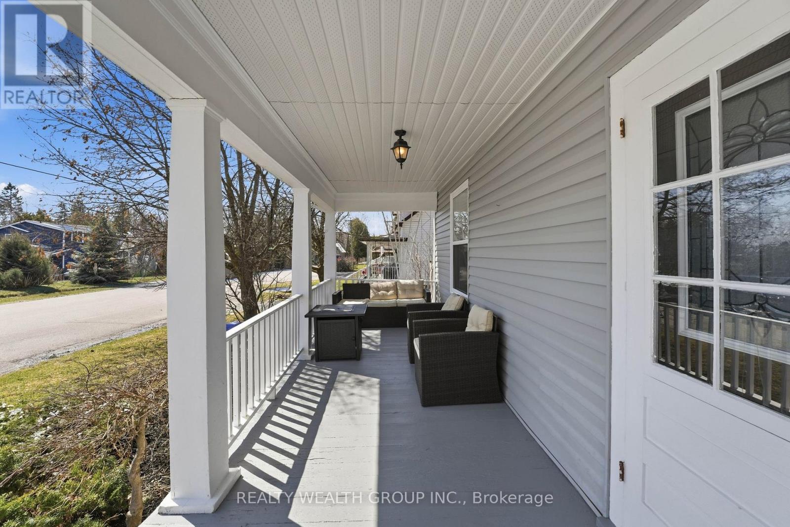 1678 David Street, Pickering, Ontario  L1Y 1B2 - Photo 2 - E13473014