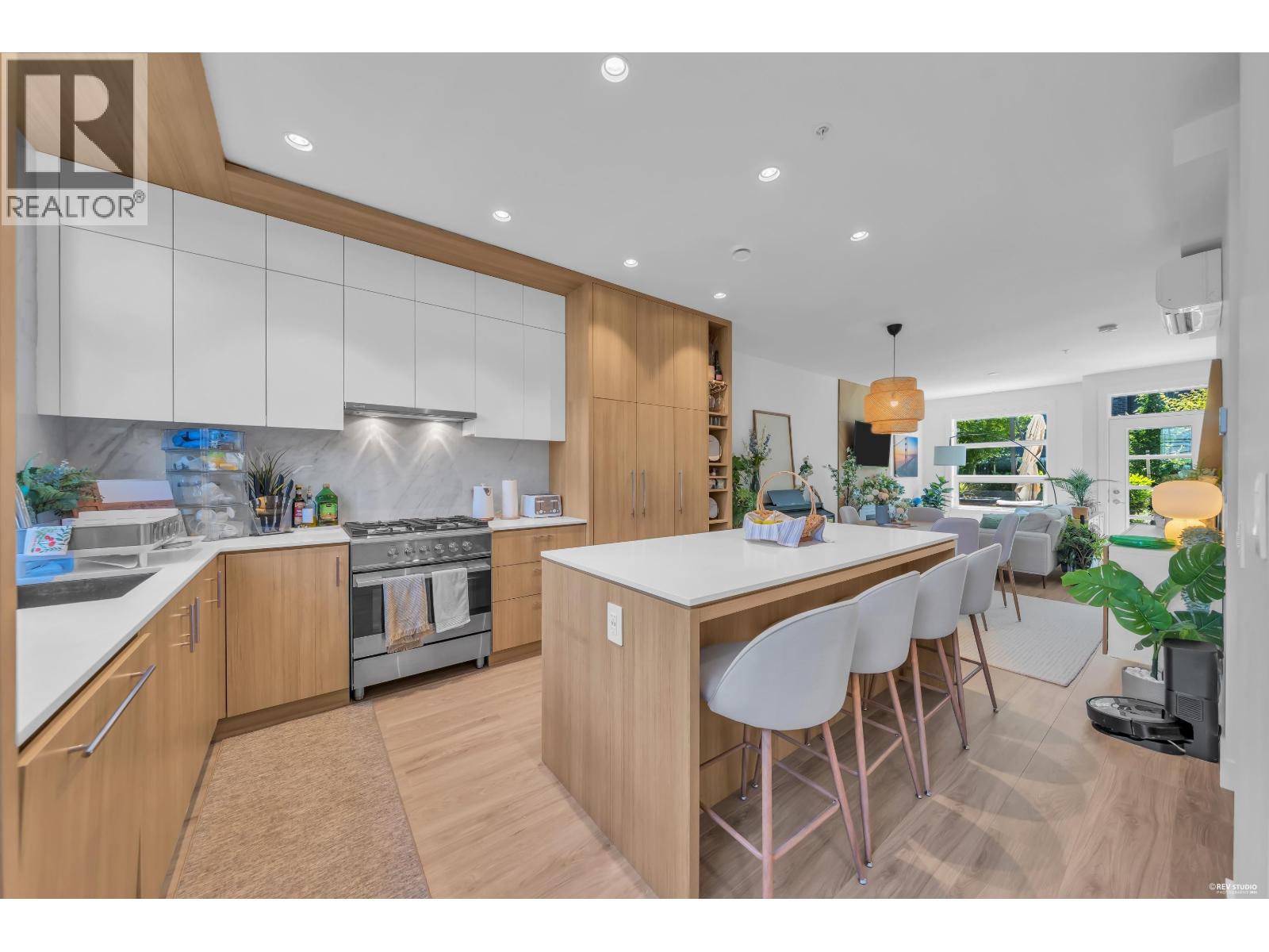 1202 6085 Irmin Street, Burnaby, British Columbia  V5J 5C5 - Photo 14 - R3138446