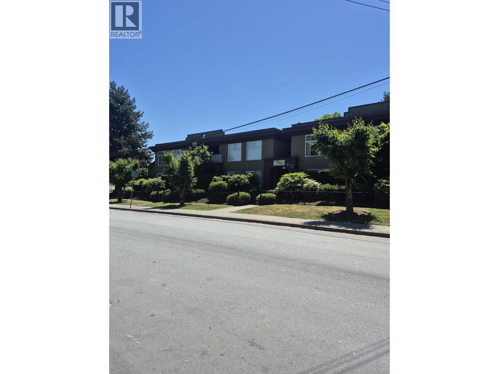 20 2120 Central Avenue, Port Coquitlam, British Columbia  V3C 1V5 - Photo 2 - R3138477