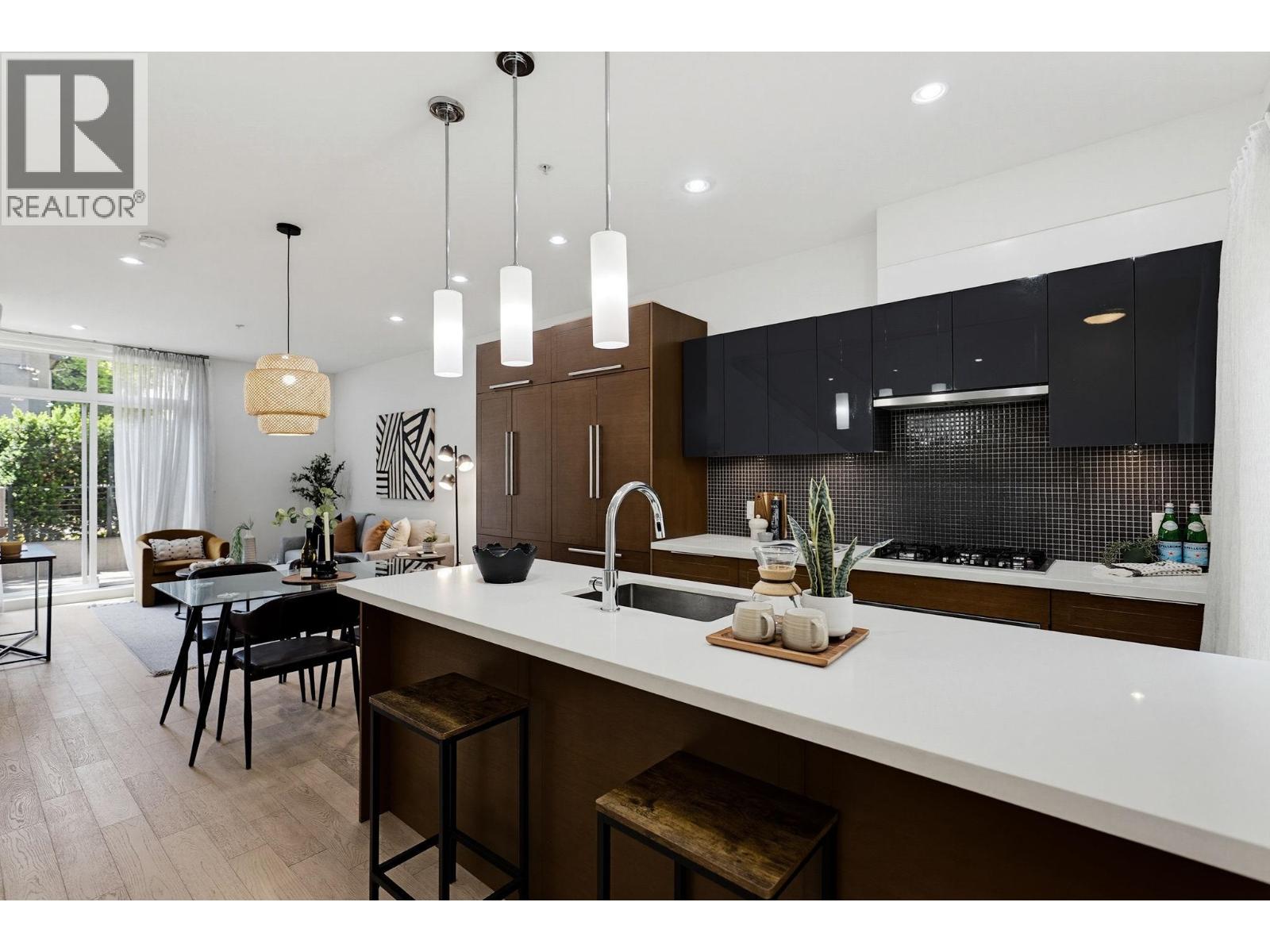 637 Victoria Drive, Vancouver, British Columbia  V5L 0C3 - Photo 13 - R3138500