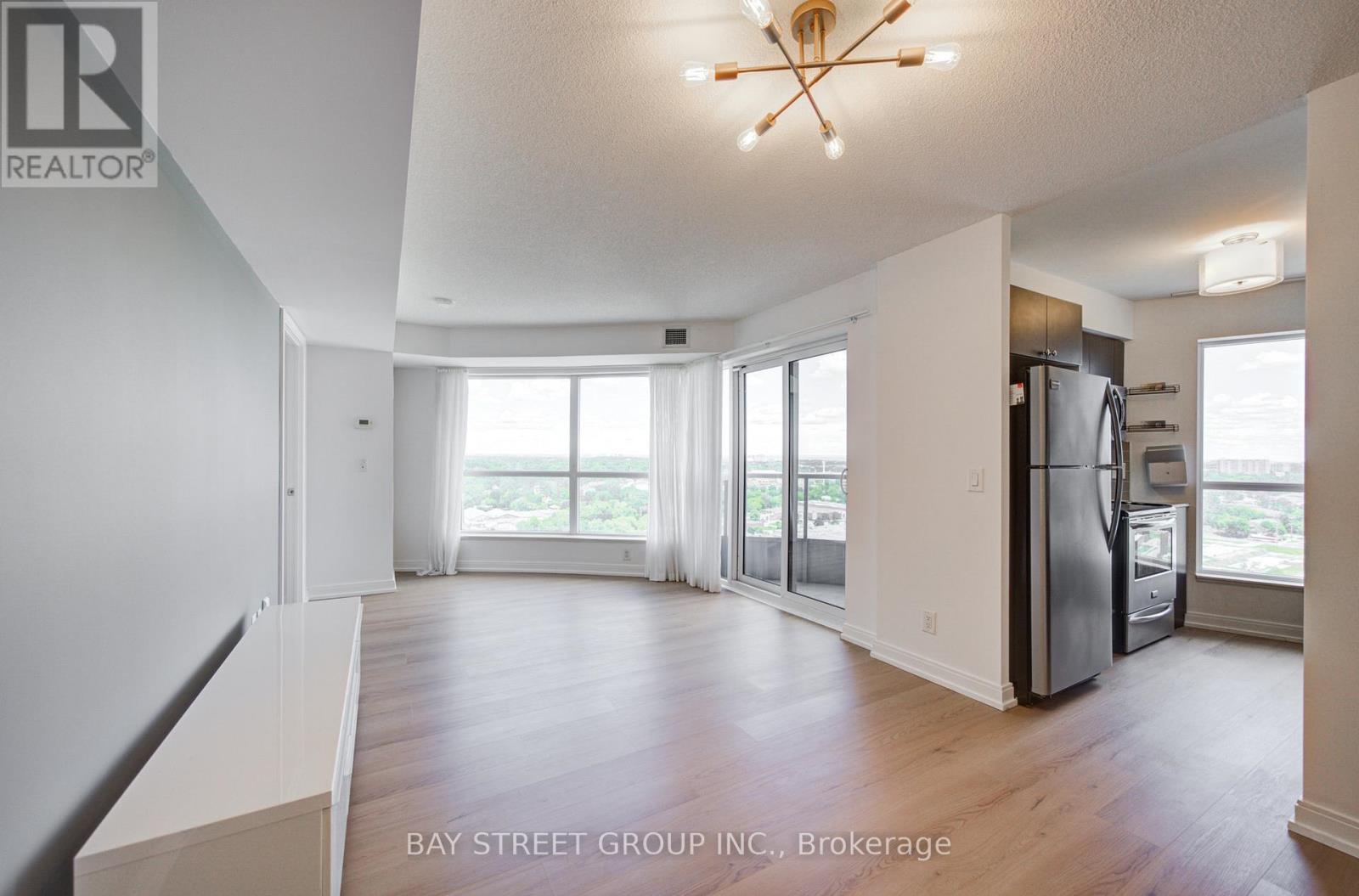 1908 - 151 Village Green Square, Toronto, Ontario M1S 0K5 - Photo 8 - E13472924
