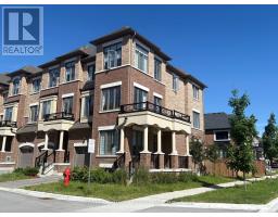 2 HALLMARK WAY, Whitby, Ontario