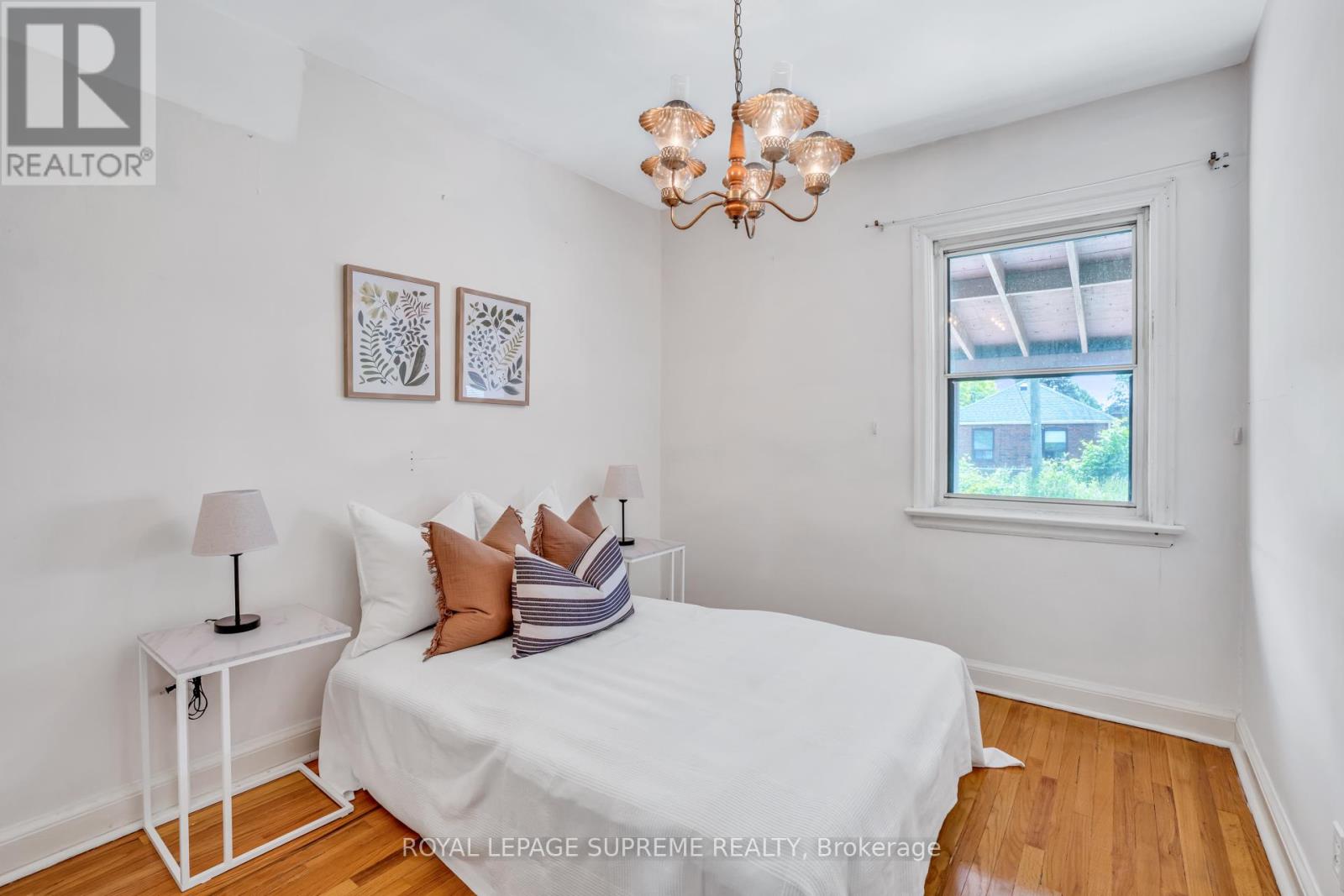 102 Binswood Avenue, Toronto, Ontario  M4C 3N9 - Photo 26 - E13473524