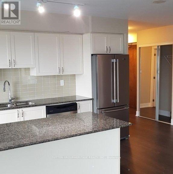 807 - 1215 Bayly Street, Pickering, Ontario L1W 1L7 - Photo 6 - E13473464