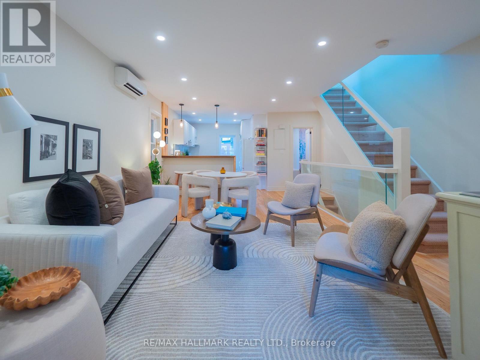 215 Fulton Avenue, Toronto, Ontario M4K 1Y4 - Photo 19 - E13473568