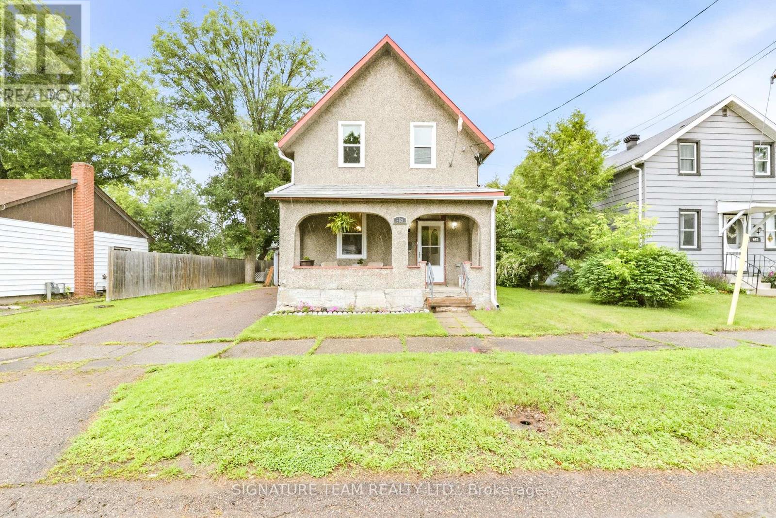 652 Moffat Street, Pembroke, Ontario  K8A 3Y1 - Photo 2 - X13472956
