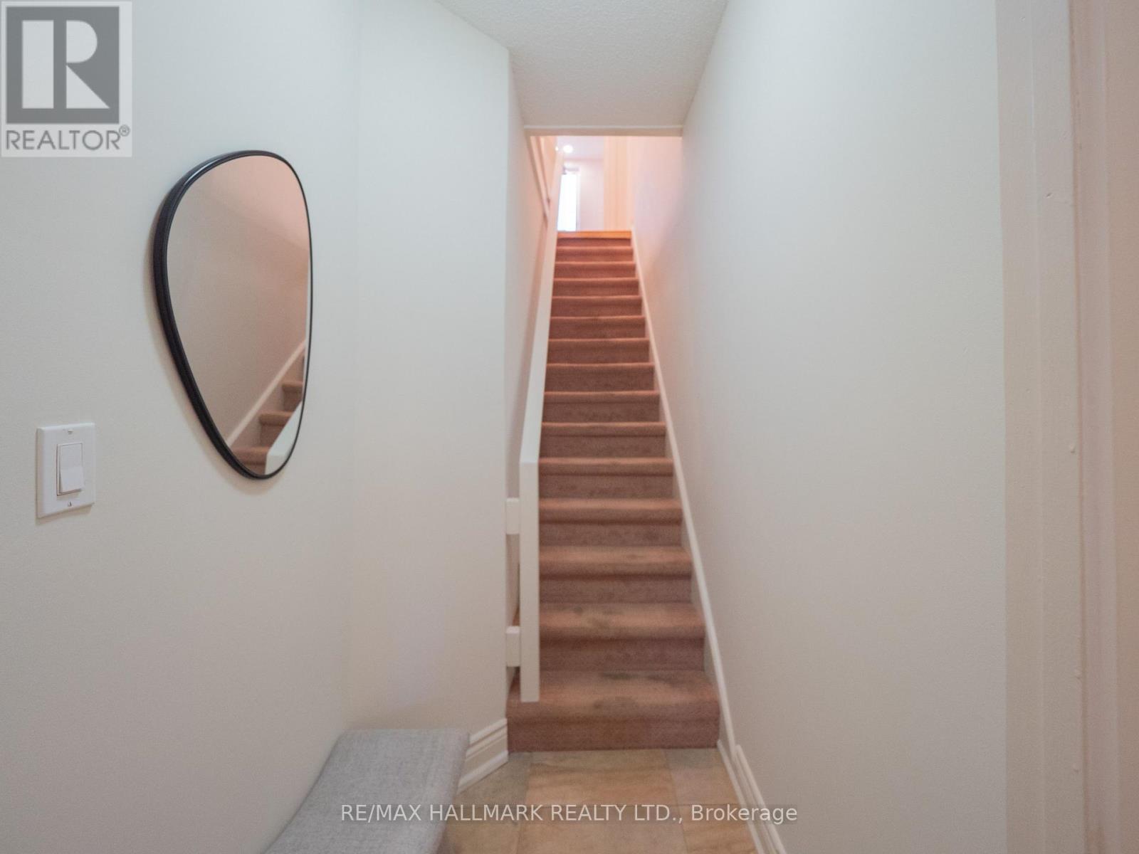 215 Fulton Avenue, Toronto, Ontario M4K 1Y4 - Photo 16 - E13473568