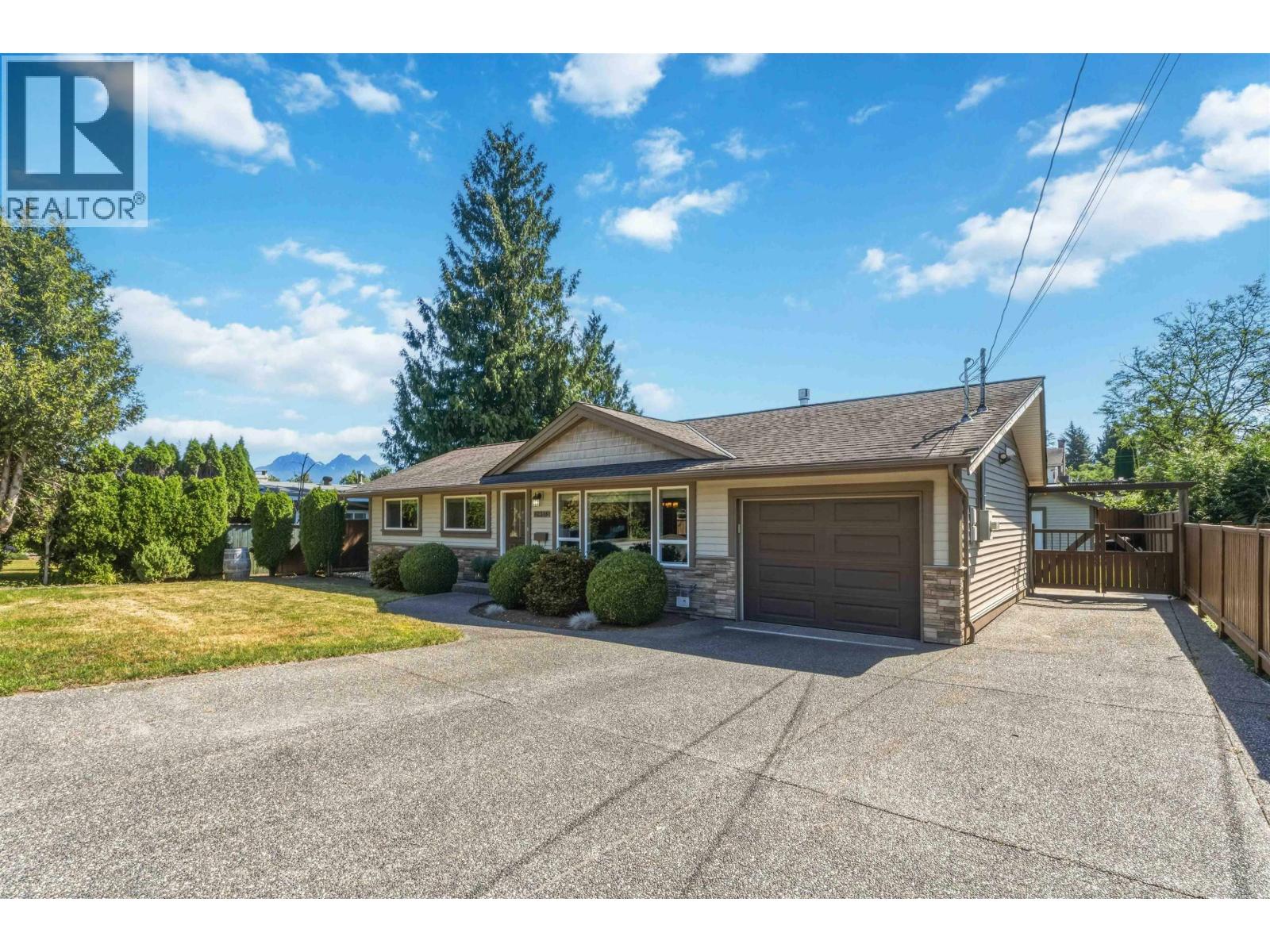 12316 227 Street, Maple Ridge, British Columbia  V2X 6J7 - Photo 3 - R3138491