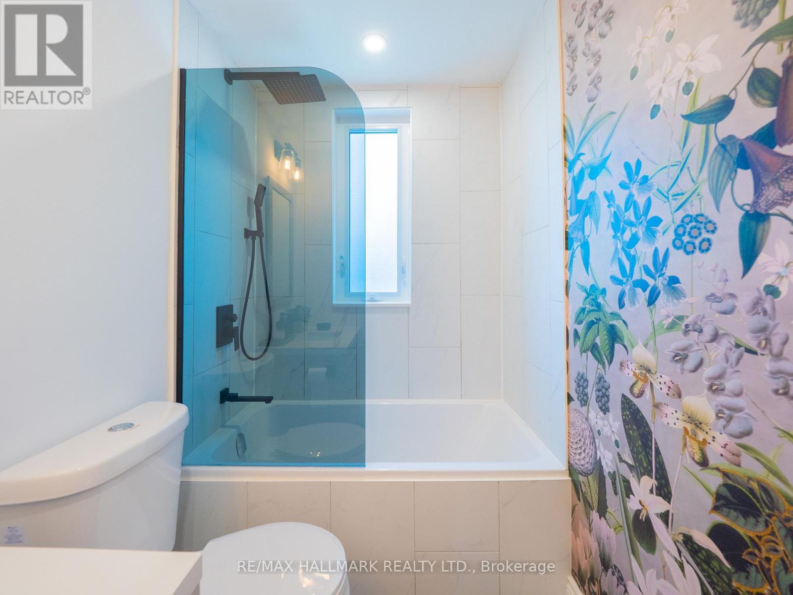 215 Fulton Avenue, Toronto, Ontario M4K 1Y4 - Photo 31 - E13473568