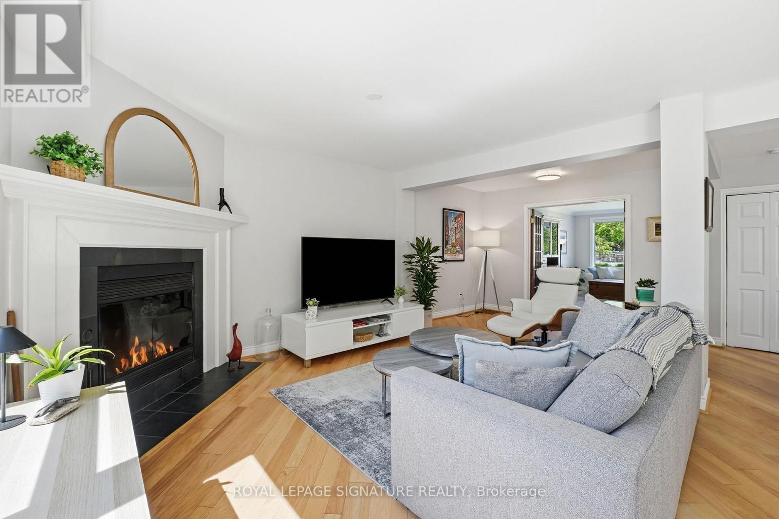 48 Tower Drive, Toronto, Ontario M1R 3N9 - Photo 4 - E13420118