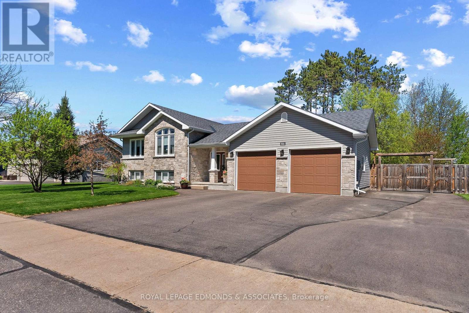 51 Bedard Boulevard, Petawawa, Ontario K8H 0B7 - Photo 45 - X13473640
