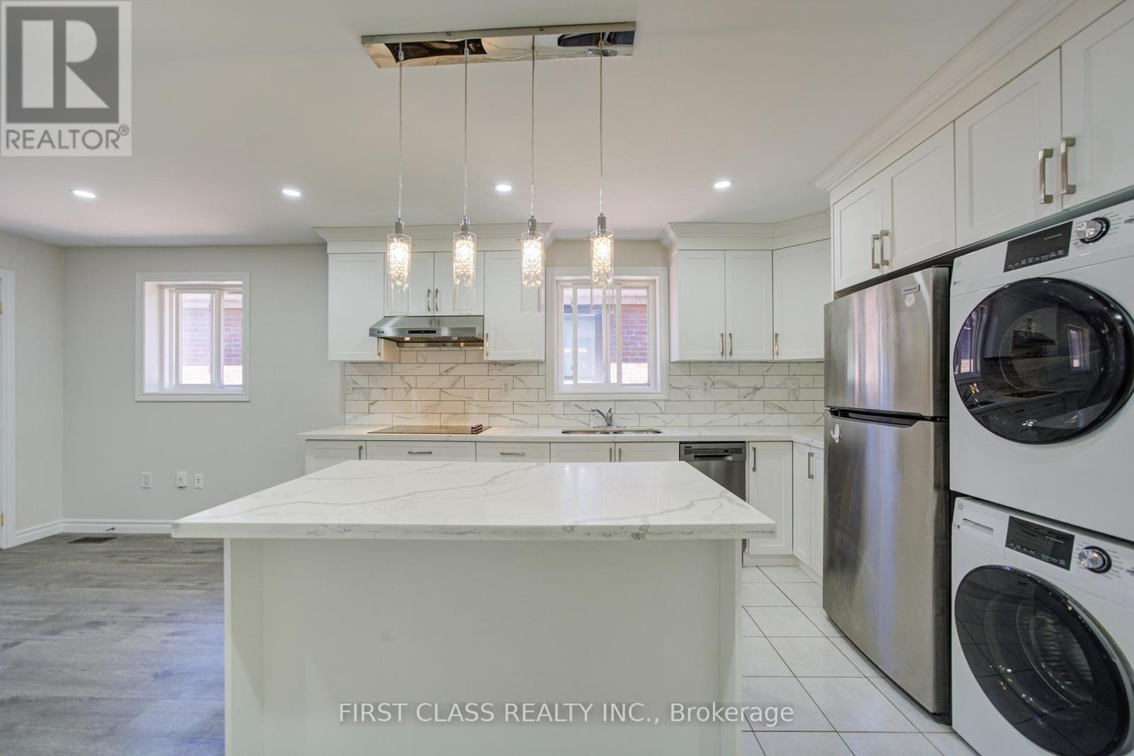 427 Leslie Street, Toronto, Ontario  M4M 3E3 - Photo 23 - E13472648