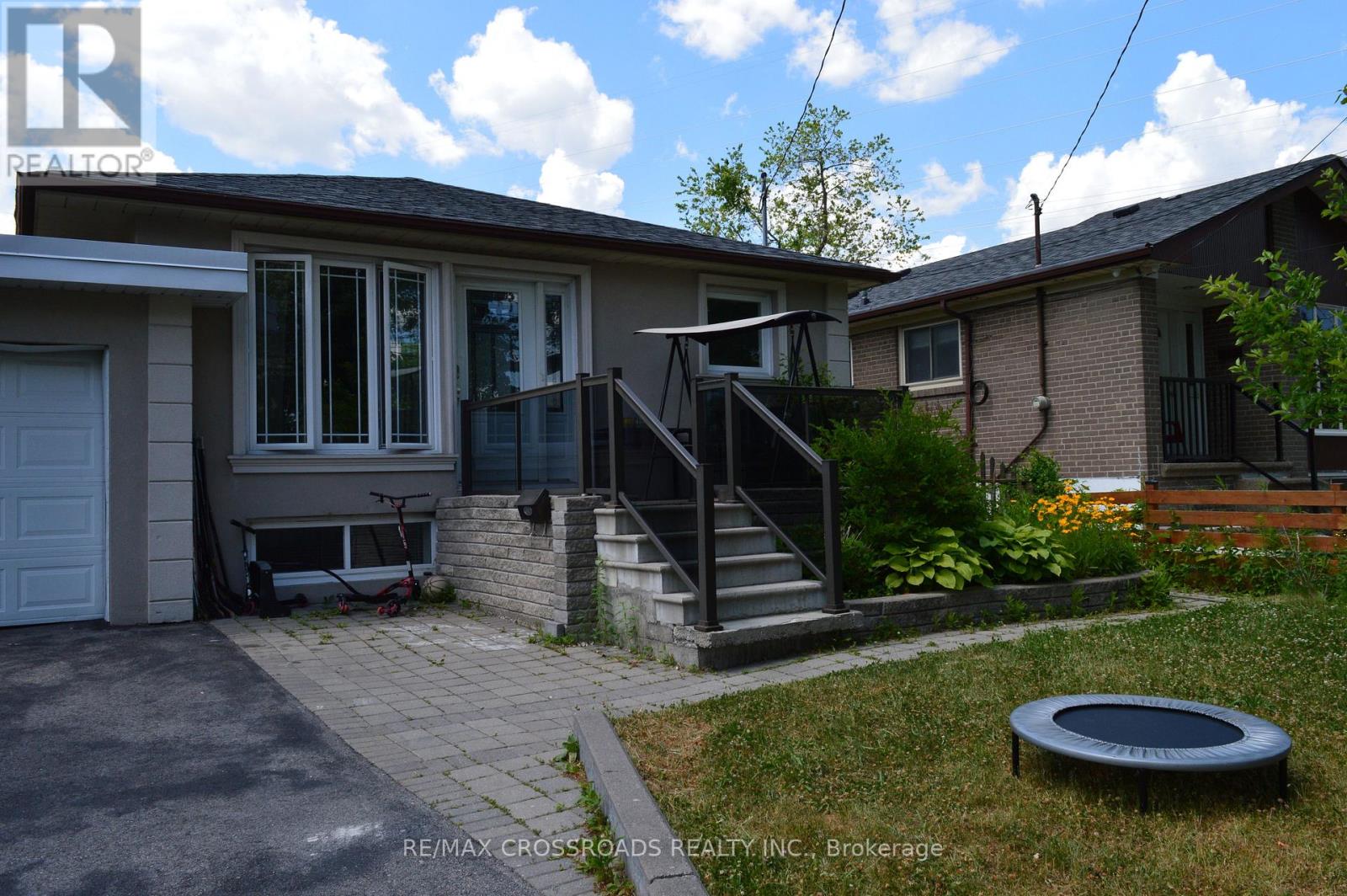 44 Romulus Drive, Toronto (Bendale), Ontario  M1K 4C2 - Photo 9 - E13472748