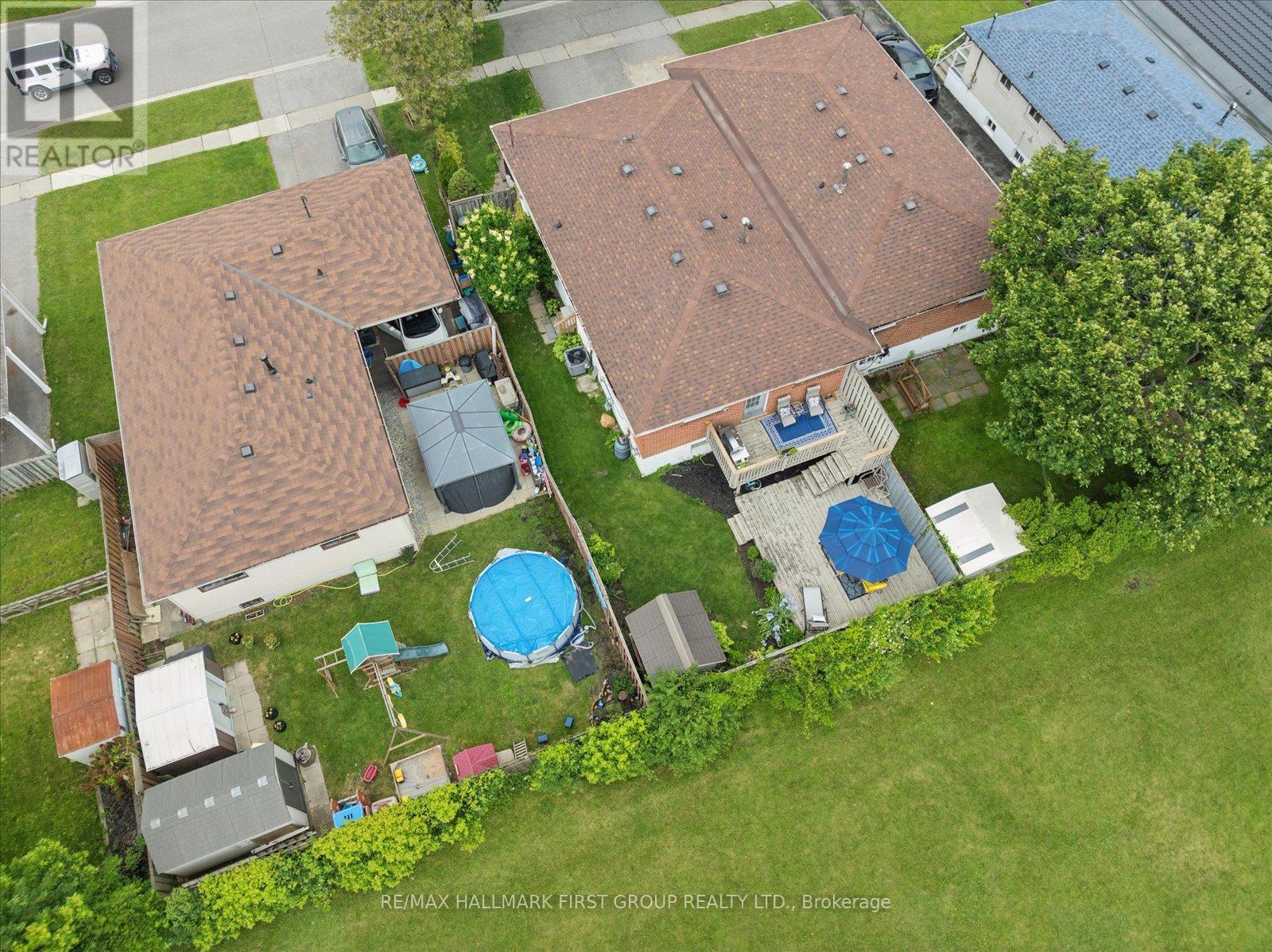 748 Breezy Drive, Pickering, Ontario L1W 2X7 - Photo 45 - E13473912