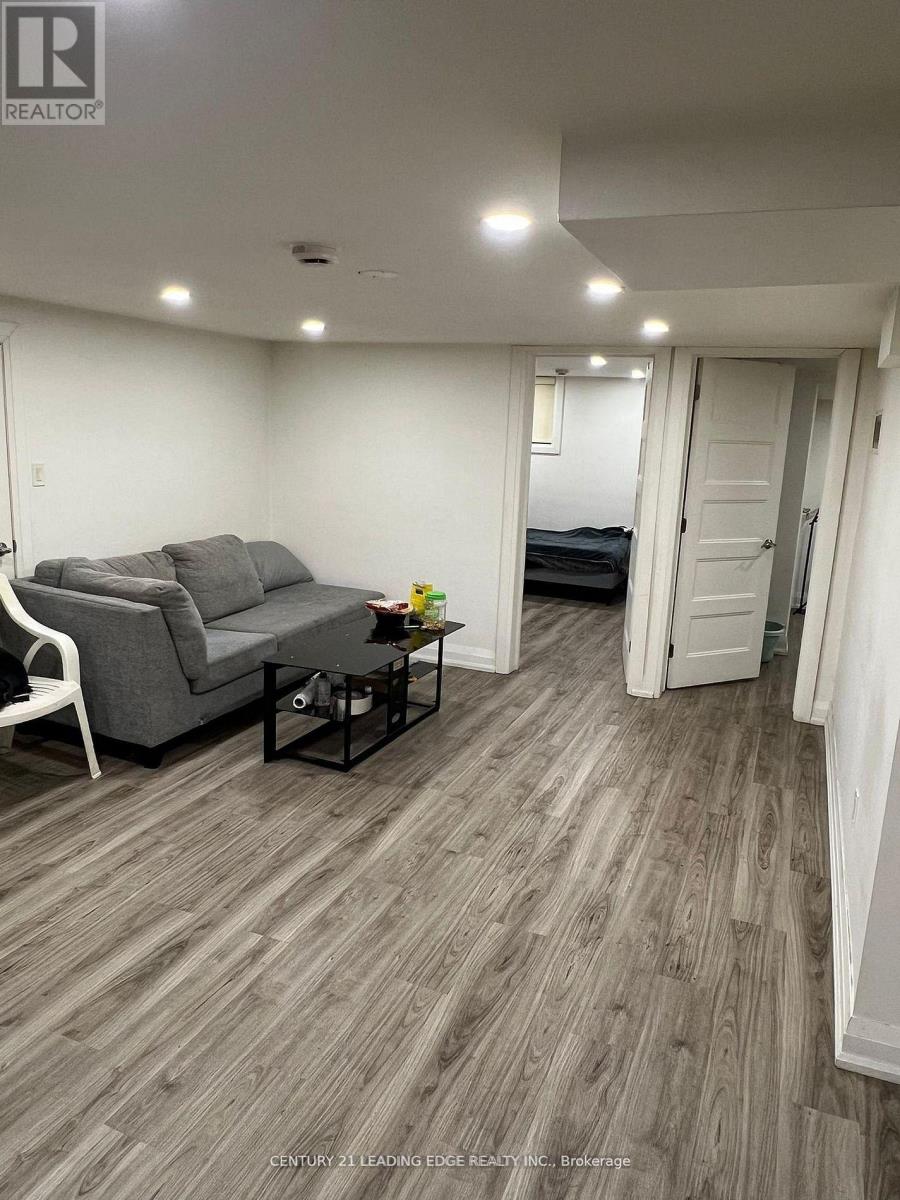 Bsmt - 129 Earlton Road, Toronto, Ontario M1T 2R8 - Photo 4 - E13474274