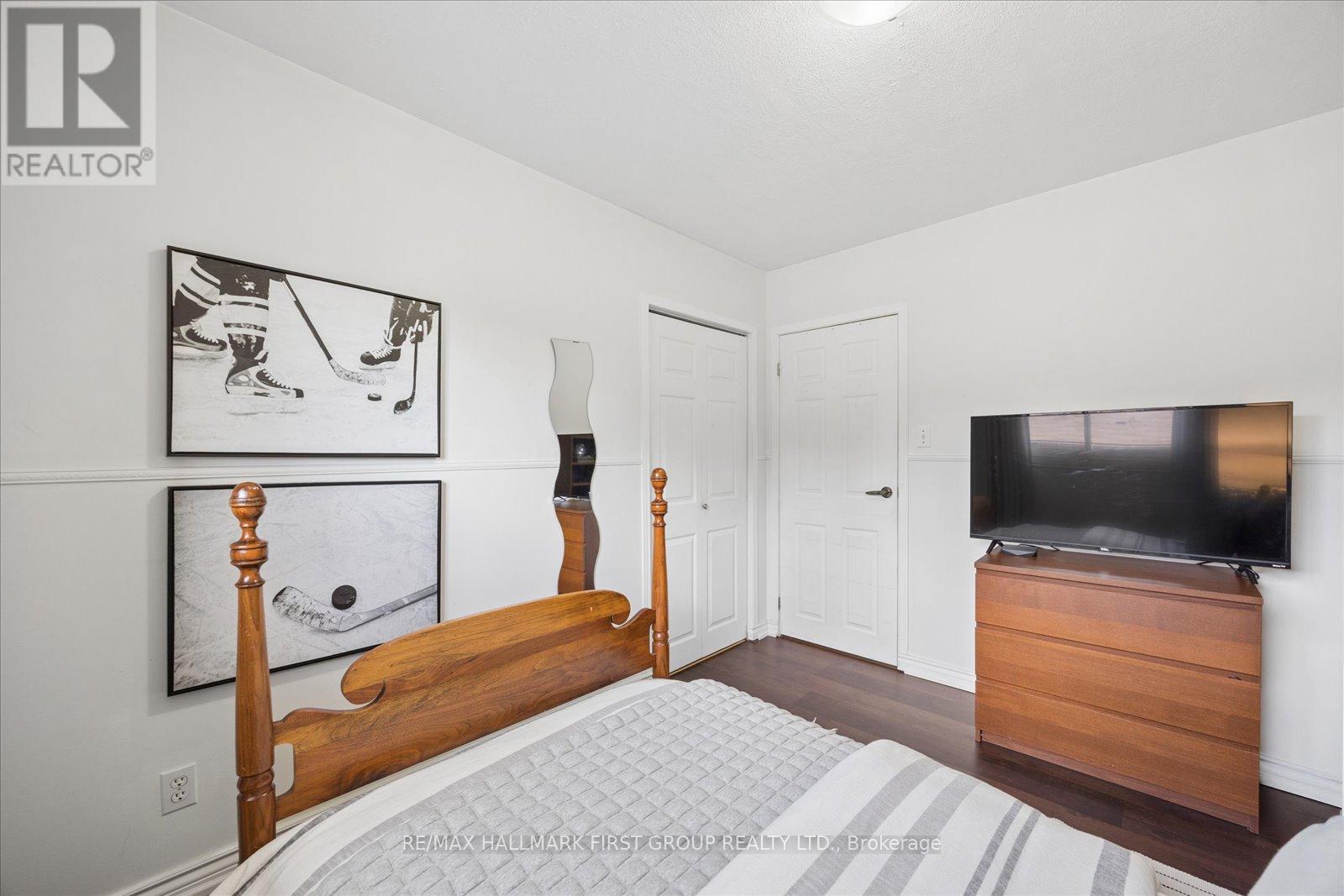 748 Breezy Drive, Pickering, Ontario L1W 2X7 - Photo 19 - E13473912