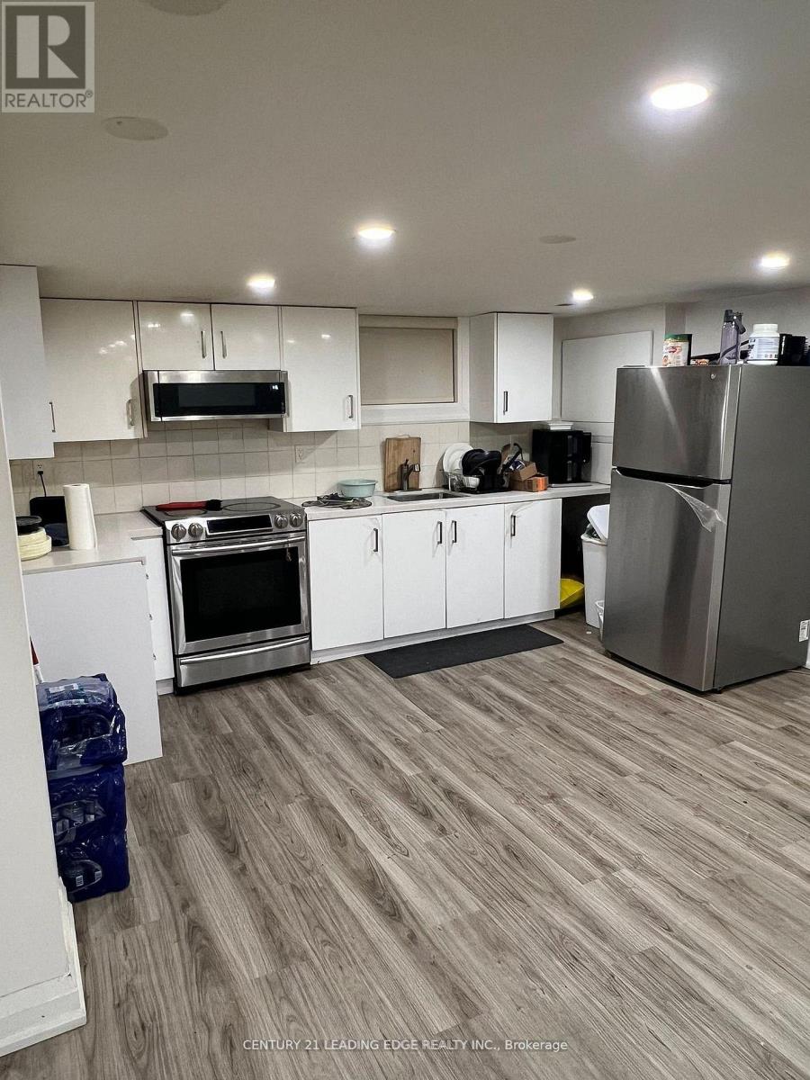 Bsmt - 129 Earlton Road, Toronto, Ontario M1T 2R8 - Photo 2 - E13474274